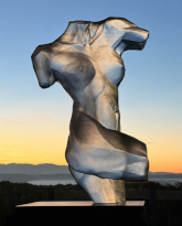 Chatoyant glass sculpture by David Varnau