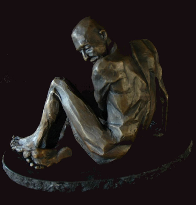 Invictus bronze sculpture by David Varnau